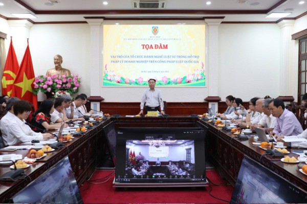 ​Phát huy vai trò luật sư trong hỗ trợ pháp lý doanh nghiệp trên Cổng Pháp luật quốc gia